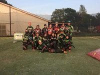 Odense Paintball har som mange andre foreninger i Danmark underskrevet en sponsoraftale med energiselskabet OK. Holdene træner flere gange om ugen og deltager i turneringer både i ind- og udland. Foto: Privat fra Odense Paintball.