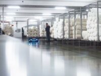 Mobile Industrial Robots: Global mangel på lagermedarbejdere øger salget af danske logistikrobotter