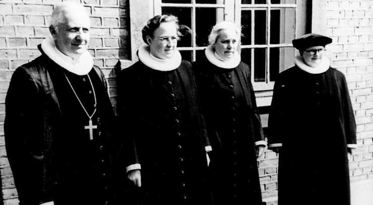 Fejring af 75-året for de første kvindelige præster